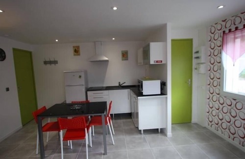 Vincey Cottage | Modern Gîte with Easy Access to Local Attractions & Amenities