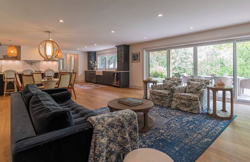 Georgian Bluffs House | Modern Green Oasis in private setting, covered patio with hot tub and fire pit!