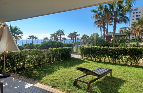 Punta Prima Apartment | Modern, Ground Floor, Front line apartment with sea view, in high end domain
