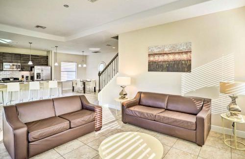 Haines City House | Modern Haines City Home with Pool and Lanai!