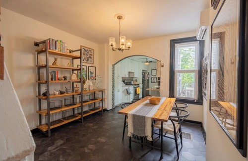 Hampden House | Modern Hampden Getaway Free Parking
