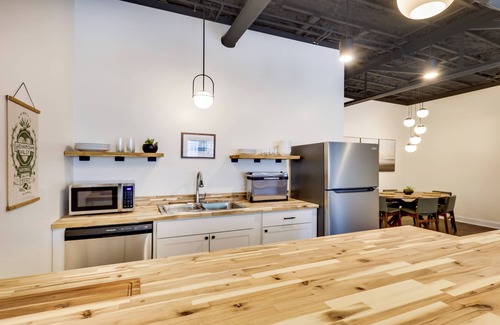 Harrisonburg House | Modern Harrisonburg Home - 2 Mi to JMU!