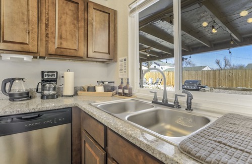 Central Colorado Springs House | Modern Haven 2