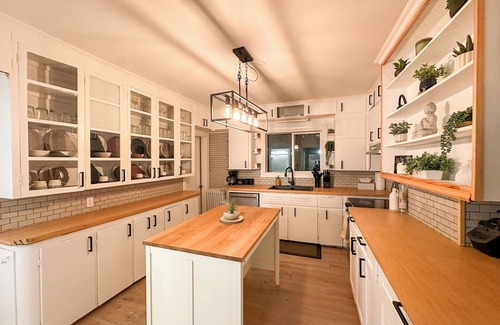 Moncton House | Modern Heritage Home in the Heart Of Downtown Moncton Walking Distance