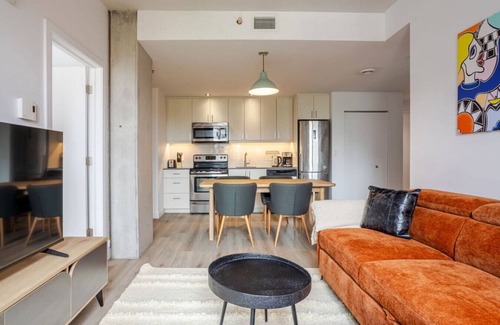 Cite Multimedia Apartment | Modern Heritage Stay | Upscale 2BR in Old Port
