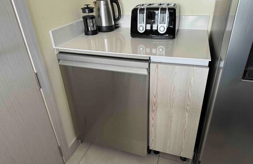 San Jose Apartment | Modern High-Rise Luxury Stay in Downtown San Jose w/AC/Pool/Gym/Free Parking