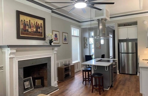 Albany Condo | Modern Historical Albany Living
