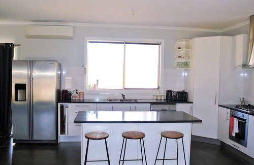Lacepede House | Modern Holiday Home With A Difference!