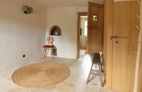 Buellingen House | Modern Holiday Home in Bullange with Sauna