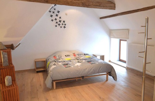 Senzeille House | Modern Holiday Home in Senzeille with Garden