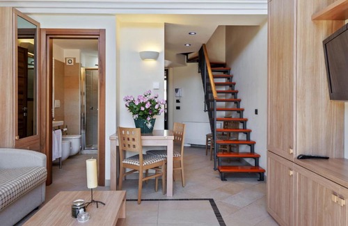 Scanno House | Modern Holiday Home in Scanno with Garden