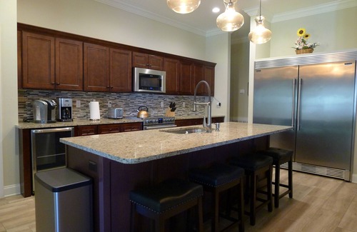 Ocean City House | Modern Home, 4bed-3bath, 4min drive to the Beaches !