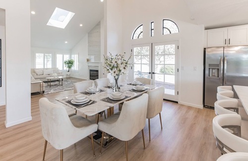 Rancho Bernardo House | Modern home in Bernardo Heights with club house amenities!