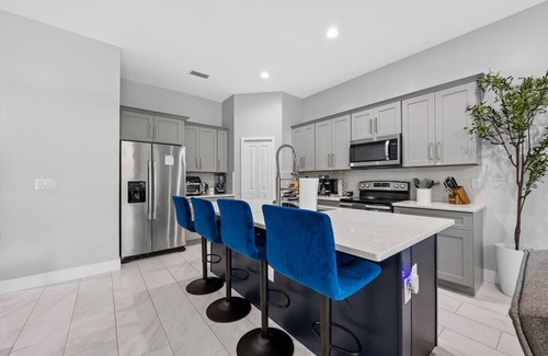 Mariner House | Modern Home in Cape Coral Pet-friendly and close to the beach!