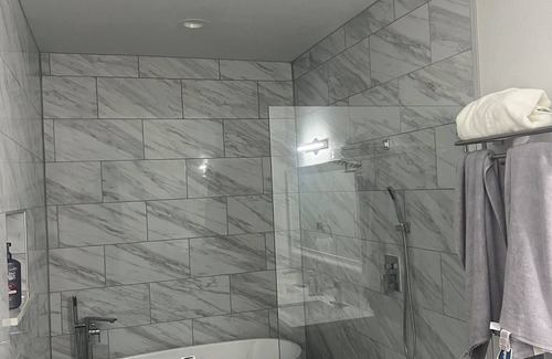 Lancaster House | Modern home in Lancaster