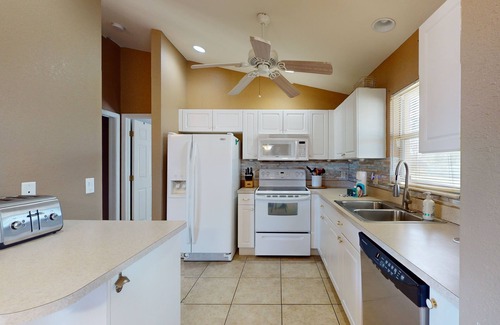 Diplomat House | Modern Home in Quiet Locale | Boat Parking | Screened Lanai & Fenced Yard