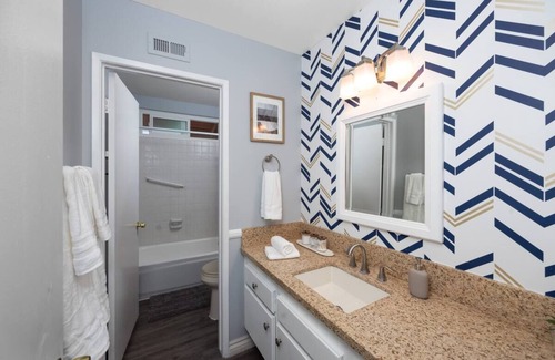 Hacienda Heights House | Modern Home Near Disney Perfect for family