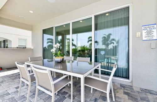 West Kissimmee House | Modern Home Near Disney With Private Pool, Media, Game & Themed Rooms With Waterpark & Resort Access At Encore Resorts Reunion - 384Sf