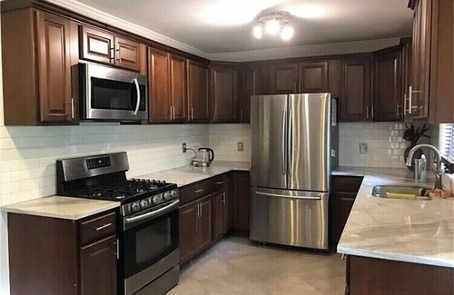 Southfield House | Modern Home, Secluded Hideaway in Southfield.