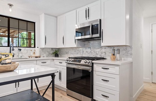 Clovis House | Modern Home W/Pool & Game Room and More!