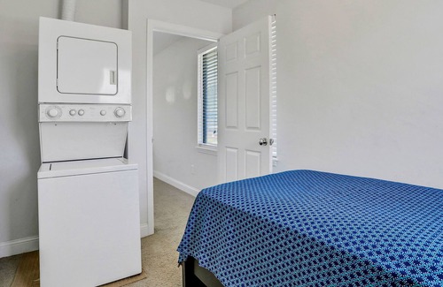 Dolphin's Cove Apartment | Modern home with washer/dryer & central AC - near beach, shopping & dining