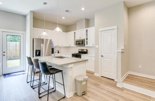 Northside House | Modern Home with Fenced Backyard in Houston