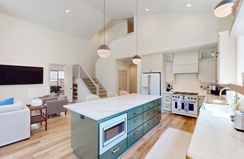 Detroit House | Modern home with private backyard, AC, & full kitchen - next to lake