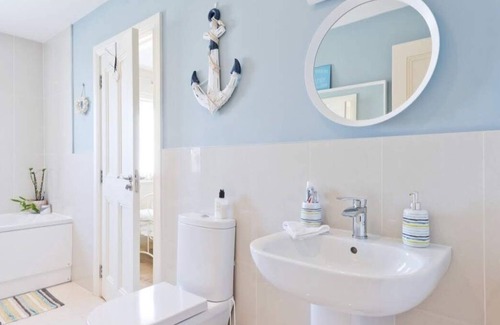 Ballyboghil House | Modern homestay rooms 15 minutes from Dublin Airport & 25 minutes to Dublin City