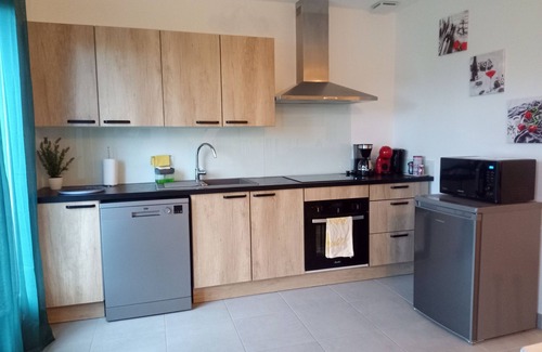 Saint-Ciers-dAbzac House | Modern house T3 65m² enclosed garden, free parking - Bordeaux wine region