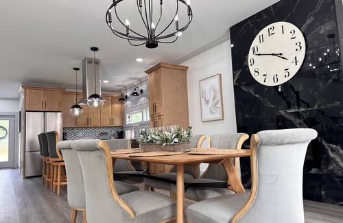 Gastonia House | Modern house 3-bedroom and office with WiFi and AC in Gastonia