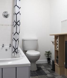 Burnley House | Modern House - 4 Bedrooms - FamilyFriendly
