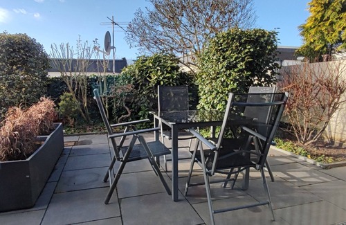 Erkrath House | Modern house 90sqm 2-room. S-W-Terr. Near Düsseldorf