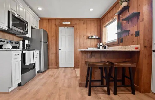 Berryville House | Modern House Barn @ 66 acre- Horse Farm