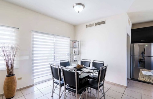 Hermosillo House | Modern House in Hermosillo, 3 Bedrooms
