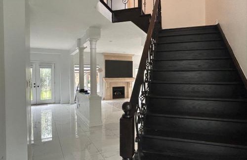 Hamilton House | Modern House near Albion Falls