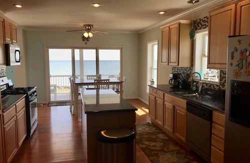 Windmill Point House | Modern House on a Private Beach - Relax in Paradise with OBX like environment.