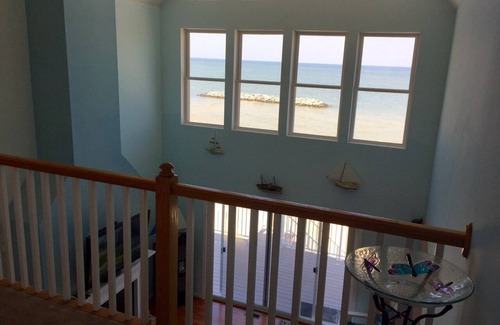 Windmill Point House | Modern House on a Private Beach - Relax in Paradise with OBX like environment.