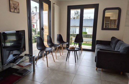 Epieds-en-Beauce Cottage | Modern house with garden, pet-friendly, Wi-Fi, private parking