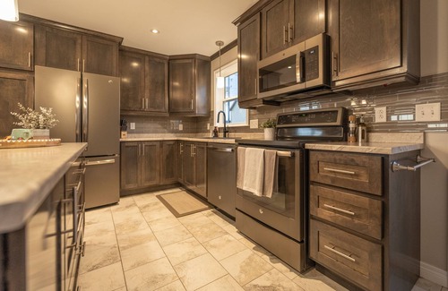 Mount Pearl House | Modern house with beautiful spaces indoor and out!