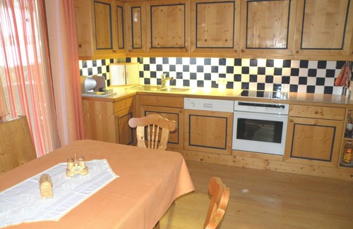 Obdach House | Modern house with garden at the foot of Zirbitzkogel, Pets welcome