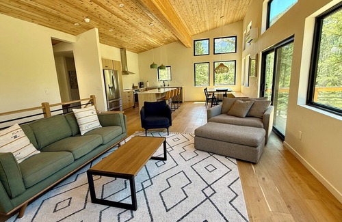 Carbondale House | Modern house with mountain views