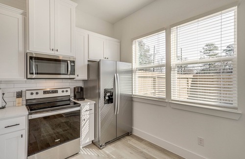 Northside House | Modern Houston Vacation Rental, 8 Mi to Downtown!