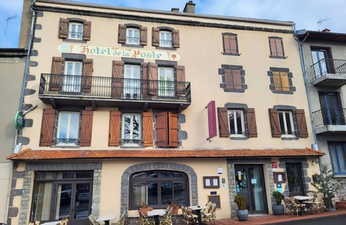 Pontgibaud House | Modern industrial loft ideal for families, 5 minutes from Vulcania park.