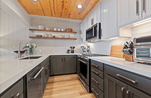 Brockway Condo | Modern, Lake View, Direct Access, Buoy Avail, EV Charger