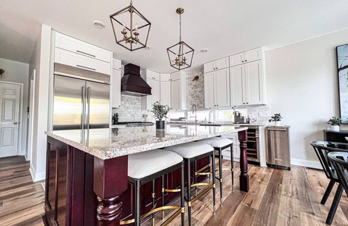 Dixie - Berryhill House | Modern Lakefront Oasis - Private Pool & Salt Water HotTub with Beautiful Sunsets