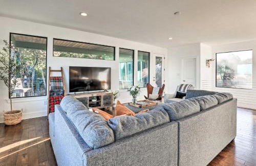 Granbury House | Modern Lakeview Hilltop Retreat with Game Garage!