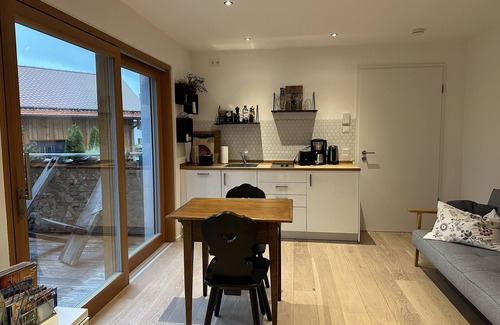 Konigsdorf Apartment | Modern, large terrace, garden and lots of sun.