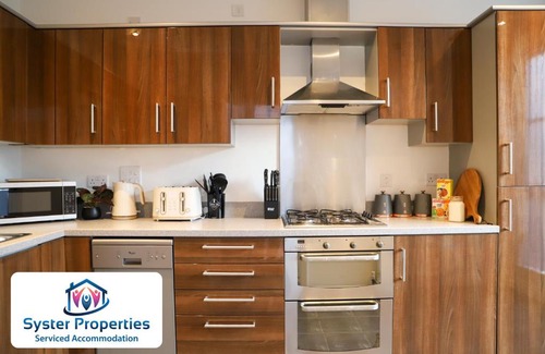 Welford House | Modern Leicester Stay with Free Parking LE2 Area