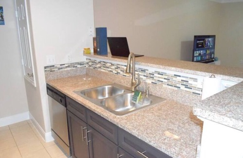 The Galleria Apartment | Modern Lifestyle 1 Bedroom with Balcony 1460SqFt