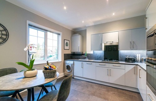 Wilmslow Apartment | Modern Living 2 Bedroom Apartment South Wilmslow